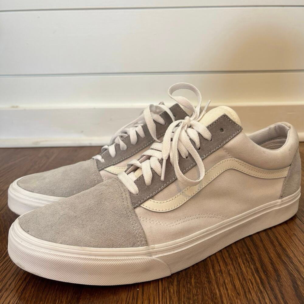Men’s Vans Old Skool Light Grey Sneakers Size 13 – Minimal Wear